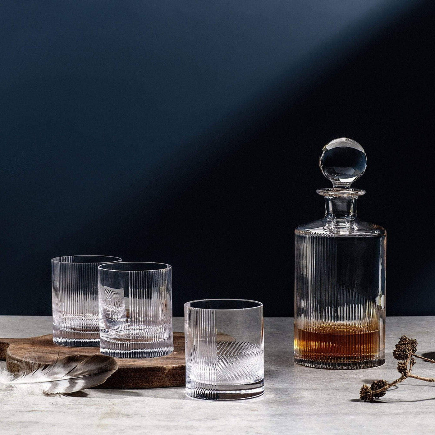 Criostal na Rinne Whiskey Tumblers Cló Whiskey Decanter